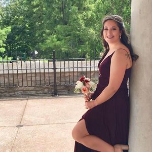 Meet your Posher, Kayla